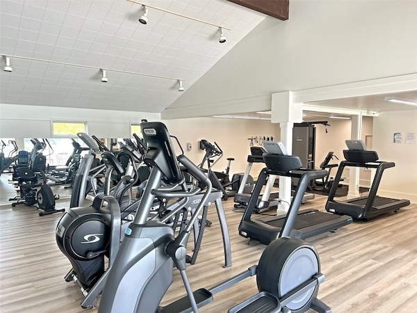 Beach Club - Gym w/Weights and Cardio Equipment